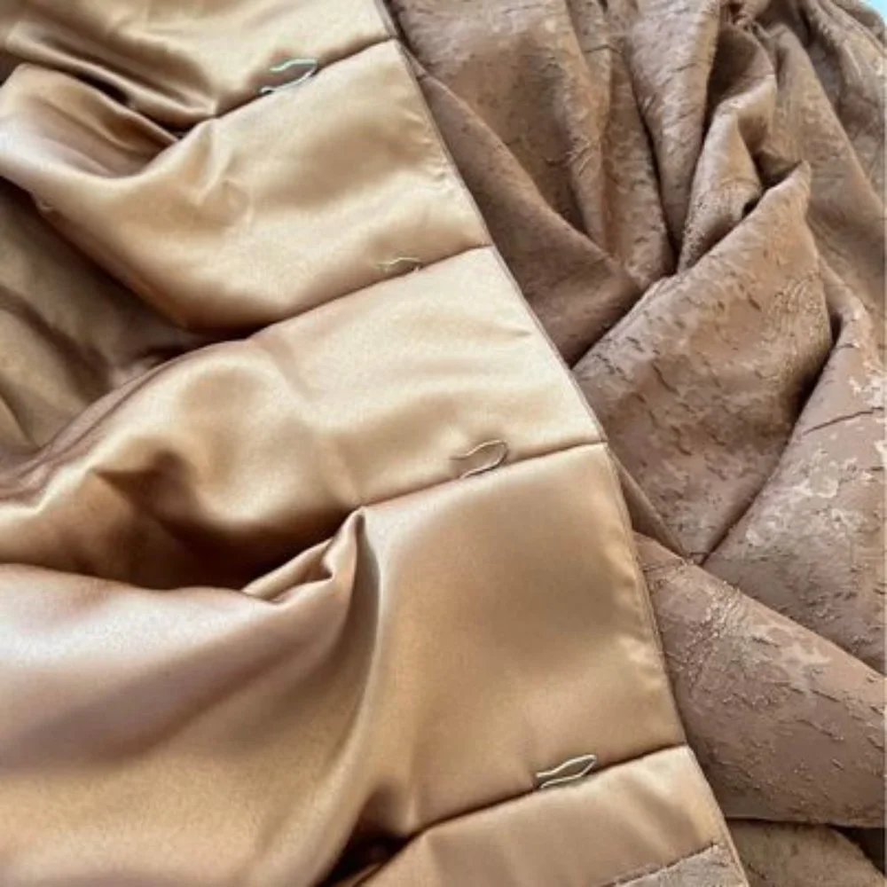 Drapery panels - Picture 4 of 5